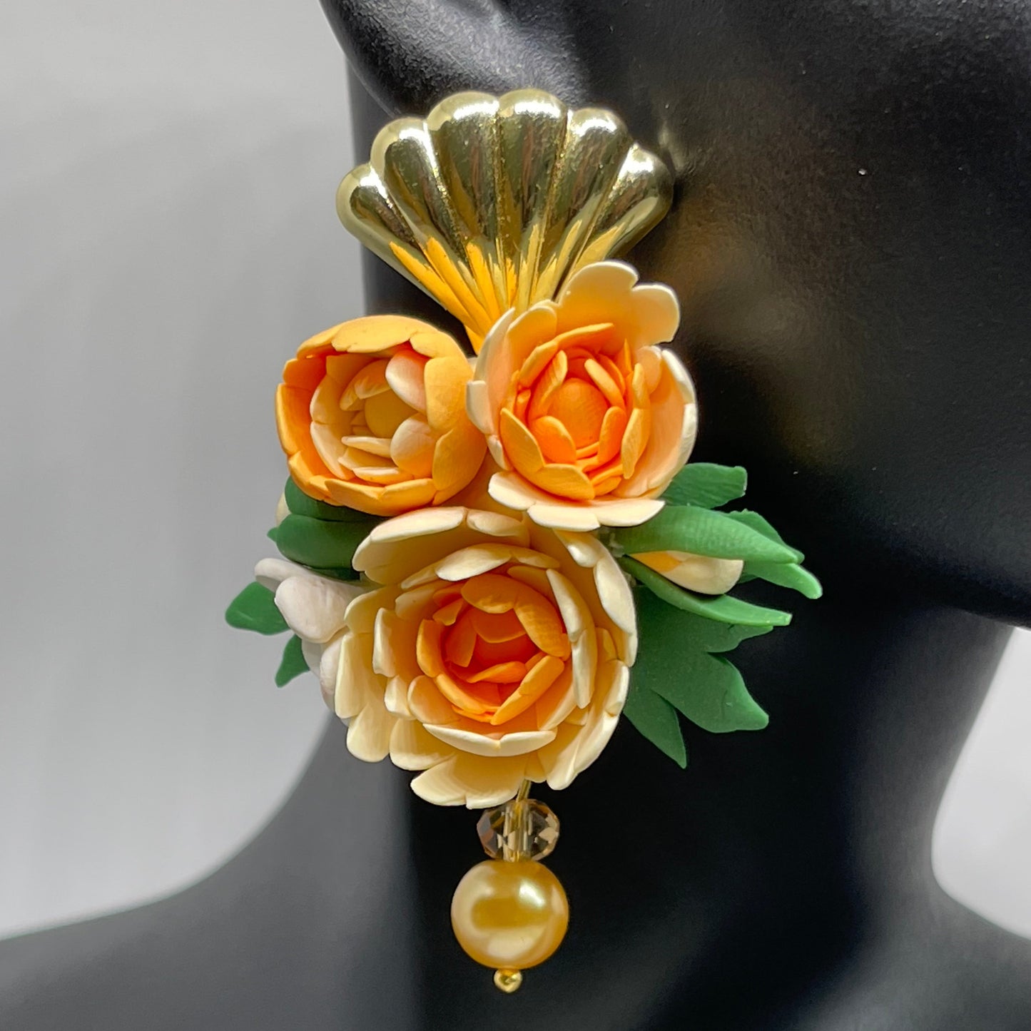 Creamy orange peonies flower style B