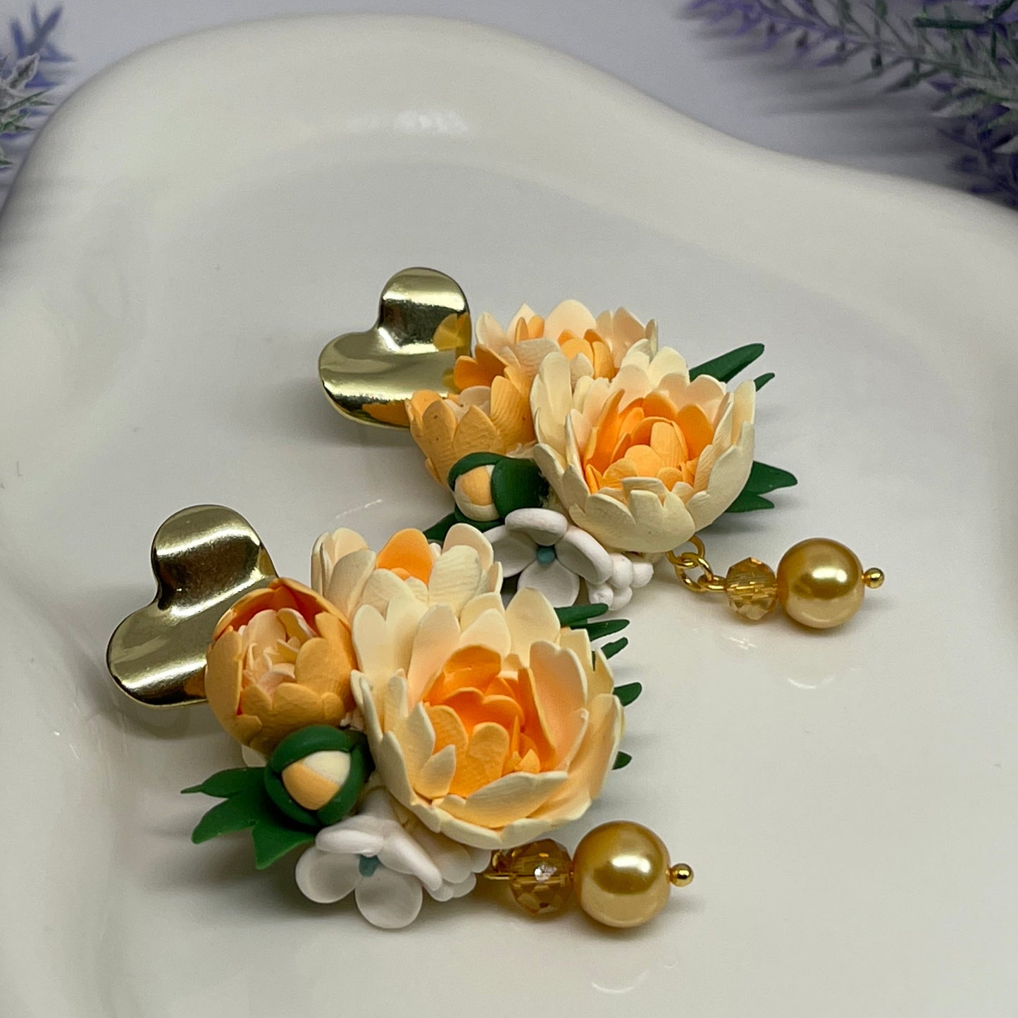 Creamy orange peonies flower style A