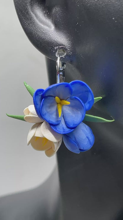 Blue crocus flower